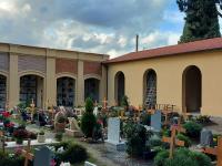 Cimiteri: terminati i lavori a Molina di Quosa